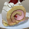 洋菓子の ふりあん - 料理写真:イチゴのロールケーキ