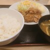 伊勢屋食堂