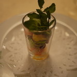 万平ホテル メインダイニングルーム - 海老とクレソンとオレンジのカクテル　イチゴソース