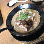 博多 天神 - 肉天神ラーメン[バリカタ] 920円