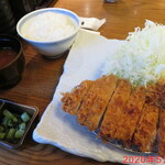 Kyou To Katsuriki - ロースかつと一口ヘレかつ定食(120g)　1290円(税別)