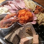 洋惣菜 亀洋 - 別アングルで✨