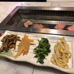 Sumibi Yakiniku Tsuru Gyuu - 