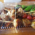 炭火焼鳥 萃 - 旨い焼き鳥 (見た目より種類が豊富)