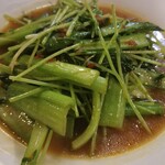 水穂 - 青菜のタイ風炒め(680円)