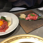 130026527 - ユッケと肉寿司