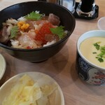 無添くら寿司 - 海鮮丼ランチ500円