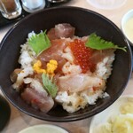 無添くら寿司 - 海鮮丼ランチ500円