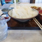  しらかば - ご飯だけは大盛りで～す❗