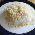 BELLOWS BURGER - マカダミアナッツパンケーキ1190円