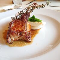 Aux Crieurs de Vin - 乳飲み仔牛