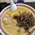 双喜紋 - 辛味・ニンニクありありの超コッテリ
      ネギ抜き