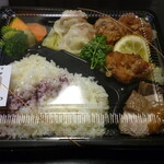 酒と肴とせいろ蒸し オオサカチャオメン - 焼売からあげ弁当