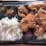 曼荼羅舎 - からあげ弁当500円