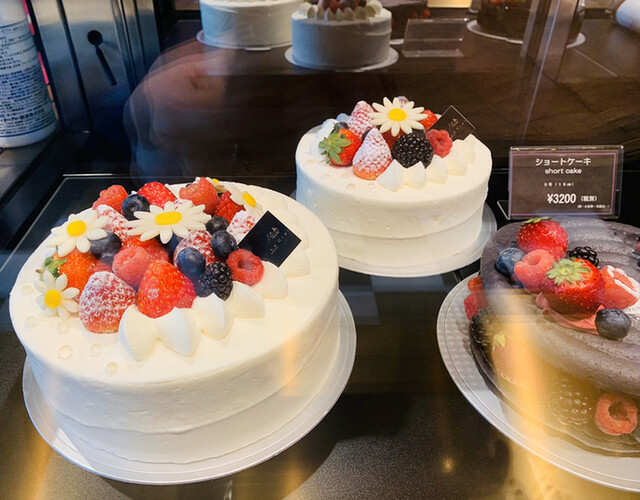 By プチリュクス パティスリー ル シエル 船橋本町通り店 Patisserie Le Ciel 京成船橋 ケーキ 食べログ