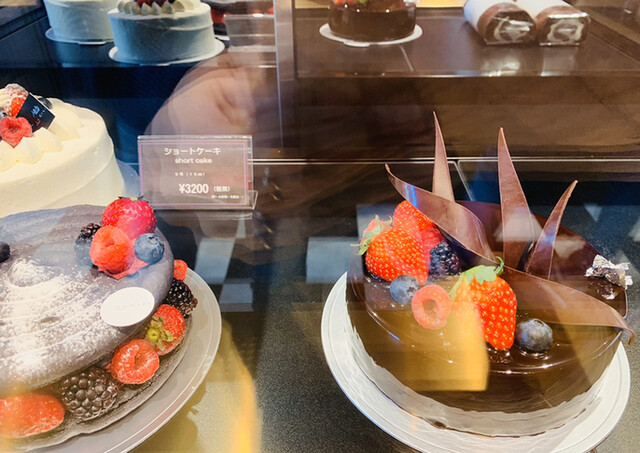 By プチリュクス パティスリー ル シエル 船橋本町通り店 Patisserie Le Ciel 京成船橋 ケーキ 食べログ