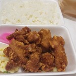 おかあさんの詩 東口店 - 客の9割が注文から揚げ弁当450円