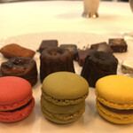 ソンブルイユ TOKYO - ワゴンで