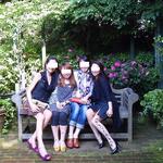 エルガーハウス - 薔薇エルガーが咲くお庭にて