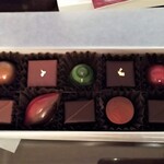 ラヴニュー：2800円