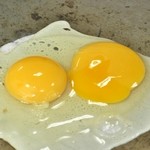 三八 - こだわりの”にこたま”（双子卵）を使用しております。是非味わい下さい。