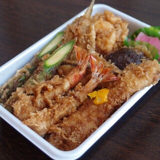 みなとみらいでランチに使えるお店 ランキング 食べログ