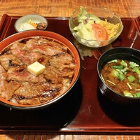 赤坂 津つ井 総本店 - 