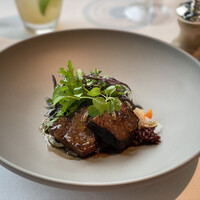 ベージュ アラン・デュカス 東京 - 