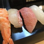 寿司新 - 特上最初の４貫