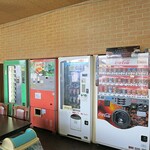 丸昇 - 内観ｗ　トーストの販売機などｗ