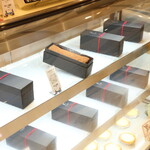Tachimachi Kanure Purasu - 「トルタ カプレーゼ」はお土産として人気です。