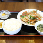 食客居 - ニラレバー炒め 700円