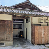 AKAI - 