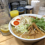 Ramen Dokoro Ayumiya - 味噌ラーメン