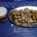 焼き鳥 味鳥 - 5/9　ニンニク×3　手羽先×3　皮×1　とんカルビ×3　