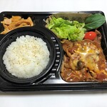 カフェ月星 - 煮込みハンバーグ弁当