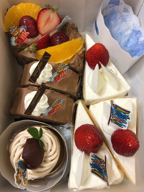白いブランコ Maison Du Patissier 白いブランコ 徳島市その他 ケーキ 食べログ 白いブランコ Maison Du Patissier 白いブランコ 徳島市その他 ケーキ 食べログ