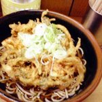 立喰いそば・うどん処あがらっしゃい - 天ぷらそば