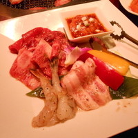 叙々苑 新宿小田急ハルク店 - コースのお肉
