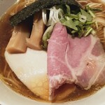 人力俥 - 貝汁旨味そば（アップ）