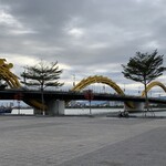 7 Bridges Brewing Company - ロン橋（ドラゴン橋）