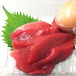 まぐろ ※超拡大(2020.05.10)