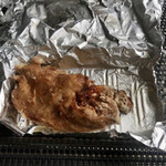 麺処 太陽 - 豚足の唐揚げ(300円)