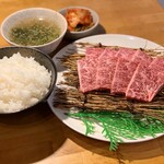 Yakiniku Nikubei - 