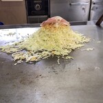 Okonomiyaki Noumi - 調理中3