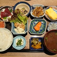 魚料理 ふじい - 十種のおかずのふじい御膳