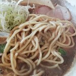 縁乃助商店 - 麺へのスープの絡みが抜群
