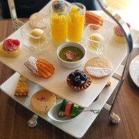 ポム・ダダン - 