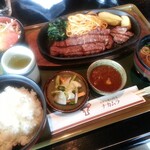 ナカムラ - ステーキ定食