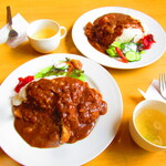 Kohi Esukee - ２人のカツカレー　７００円（税込）【２０２０年５月】